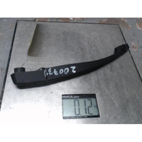 Bras essuie glace arriere PEUGEOT 208 1