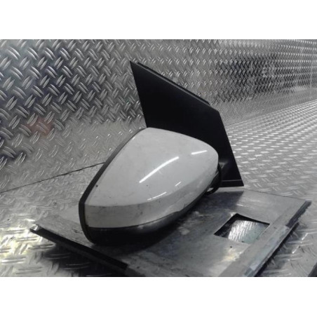 Retroviseur droit VOLKSWAGEN POLO 5