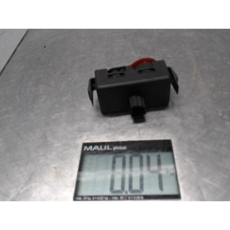 Bouton de warning RENAULT CLIO 3