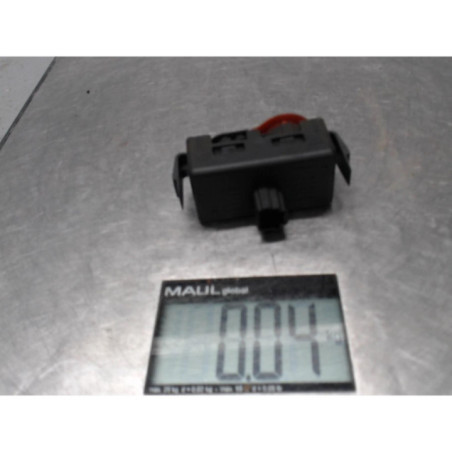 Bouton de warning RENAULT CLIO 3 Photo n°1