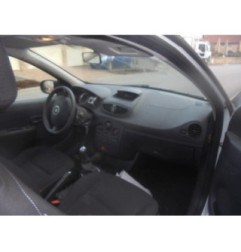 Vitre avant droit RENAULT CLIO 3 Photo n°7