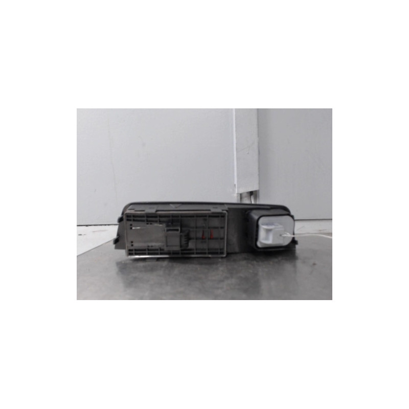 Interrupteur de leve vitre avant gauche AUDI A1 1