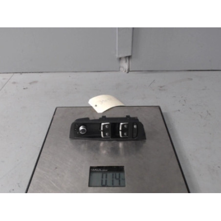Interrupteur de leve vitre avant gauche AUDI A1 1