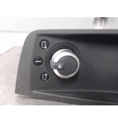 Interrupteur de leve vitre avant gauche AUDI A1 1 Photo n°3