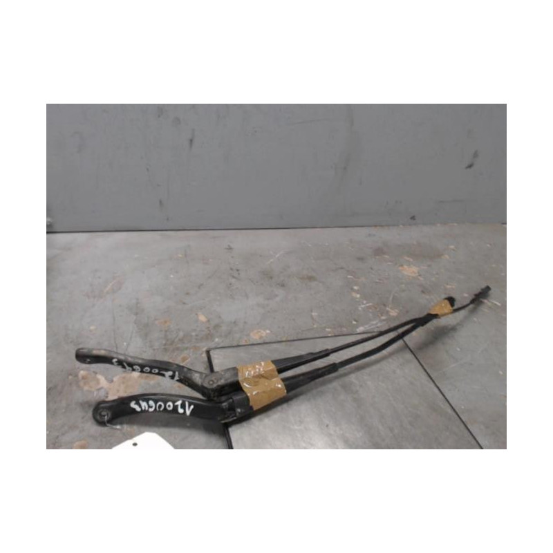 Bras essuie glace avant OPEL CORSA D