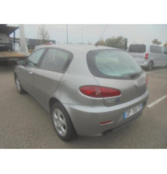 Pare choc arriere ALFA ROMEO 147 Photo n°6