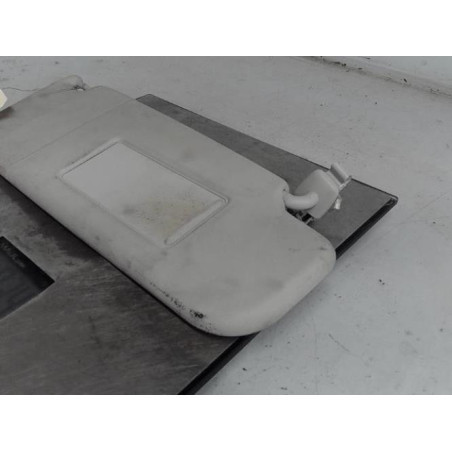 Pare soleil droit VOLKSWAGEN POLO 4 Photo n°1