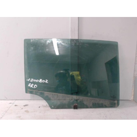 Vitre arriere droit PEUGEOT 3008 1
