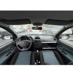 Aile avant gauche RENAULT CLIO 2 CAMPUS Photo n°17