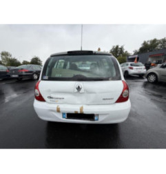 Aile avant droit RENAULT CLIO 2 CAMPUS Photo n°18