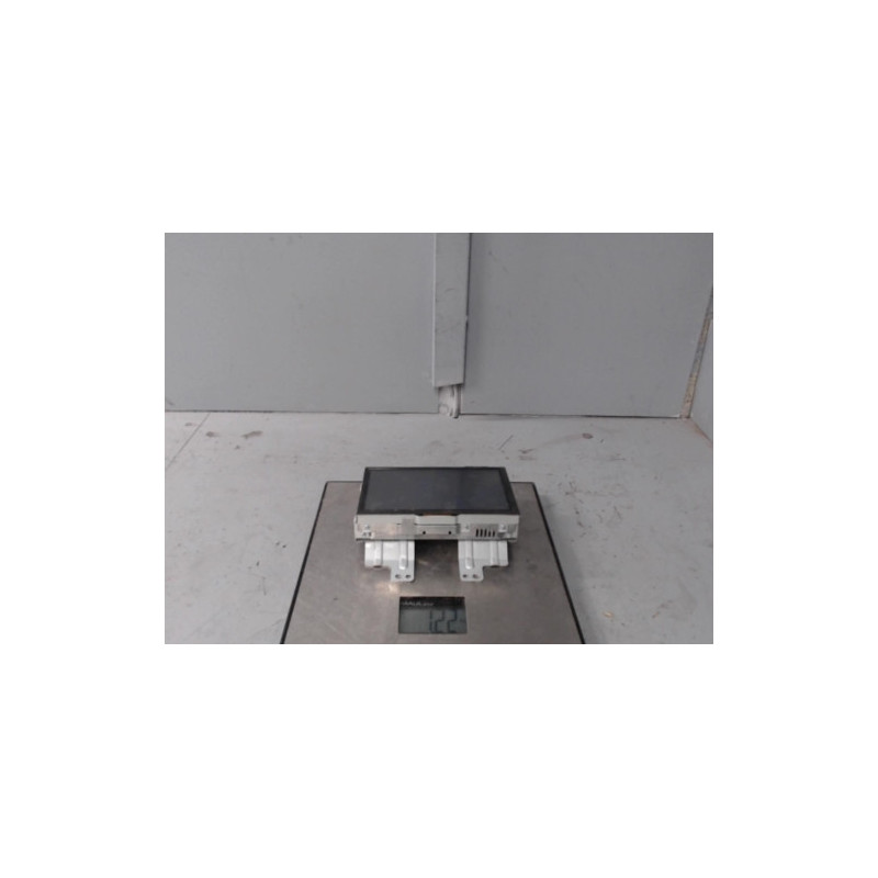 Ecran GPS INFINITI Q50