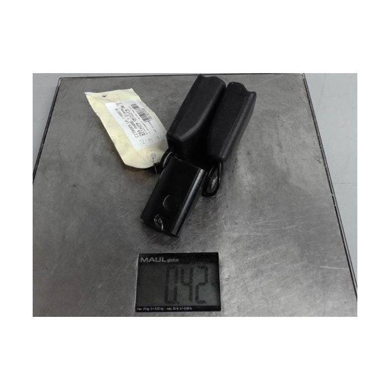Attache ceinture arriere droit CITROEN DS4