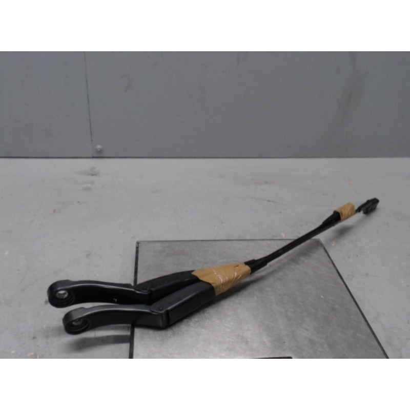 Bras essuie glace avant PEUGEOT 308 2