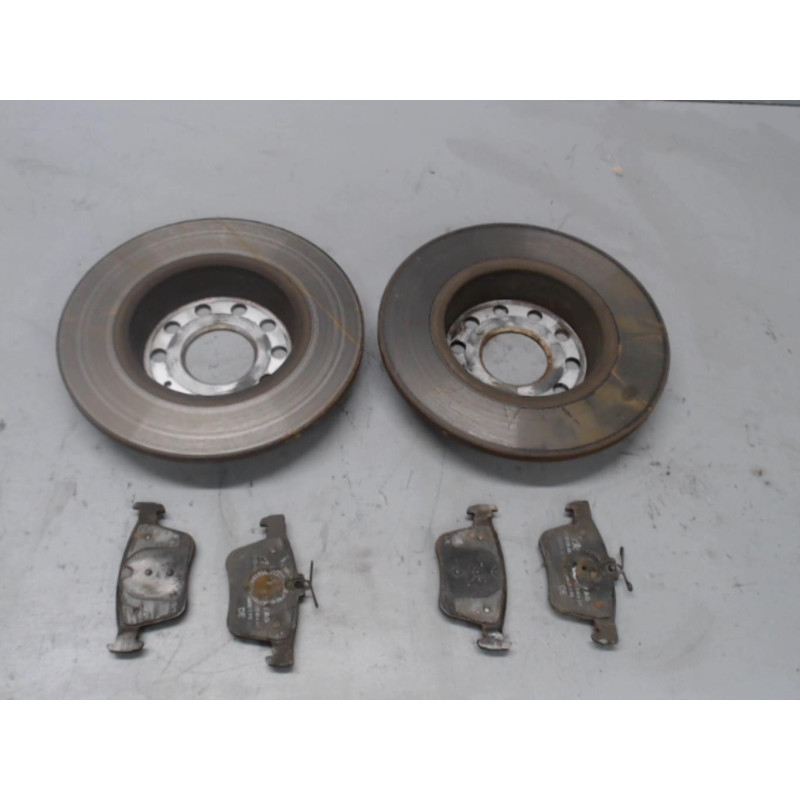 Paire de disques arriere (freinage) VOLKSWAGEN GOLF 7