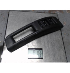 Interrupteur de leve vitre avant gauche OPEL MERIVA B Photo n°1