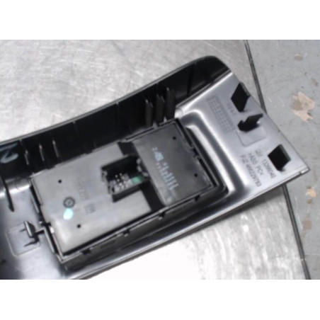 Interrupteur de leve vitre avant gauche OPEL MERIVA B
