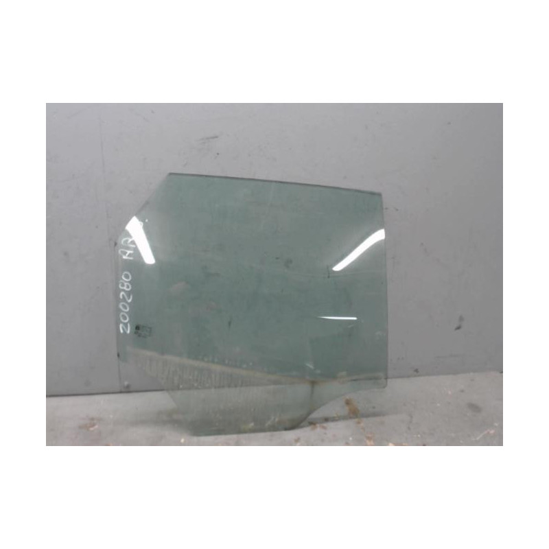 Vitre arriere droit OPEL MERIVA B