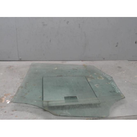 Vitre arriere droit OPEL MERIVA B