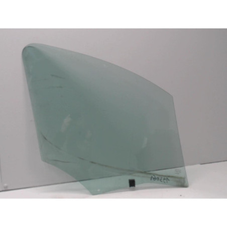 Vitre avant gauche PEUGEOT PARTNER 2