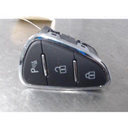 Bouton/Interrupteur OPEL CORSA E