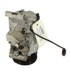 Compresseur clim AUDI A4 3 Photo n°1