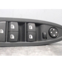 Interrupteur de leve vitre avant gauche BMW SERIE 1 F20