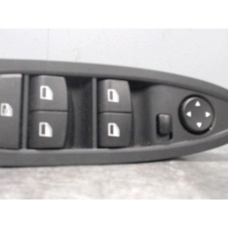 Interrupteur de leve vitre avant gauche BMW SERIE 1 F20
