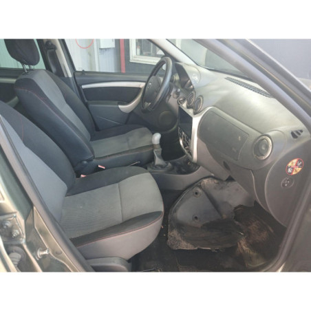 Custode arriere gauche DACIA DUSTER 1 Photo n°1