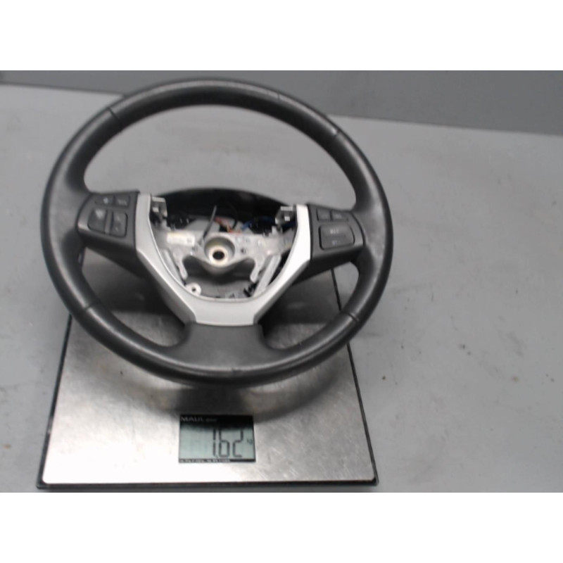 Volant SUZUKI SWIFT 4