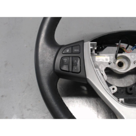 Volant SUZUKI SWIFT 4