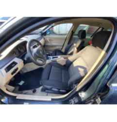 Vitre avant gauche BMW SERIE 3 E91 Photo n°4