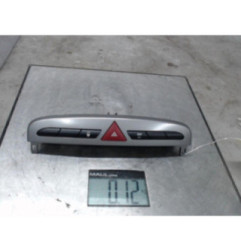 Bouton de warning PEUGEOT 308 1 Photo n°1