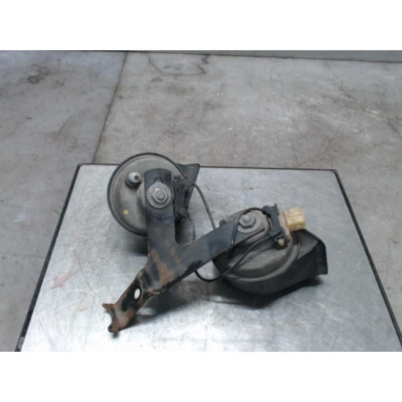 Avertisseur/Klaxon PEUGEOT 5008 1