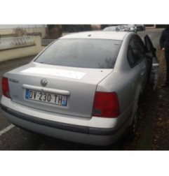 Cache moteur  VOLKSWAGEN PASSAT 4 Photo n°5