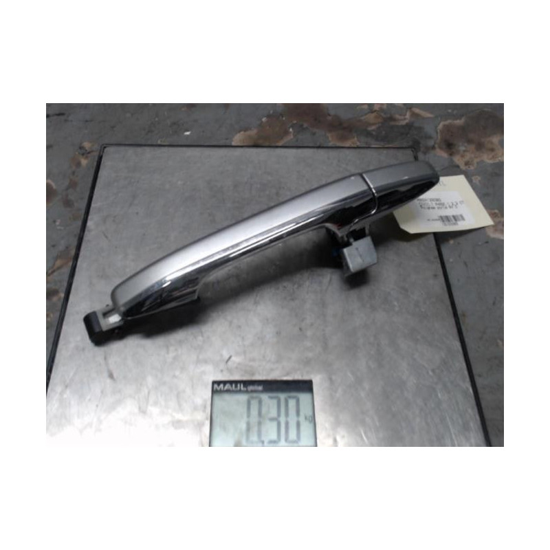 Poignee porte avant droit HONDA CIVIC 8