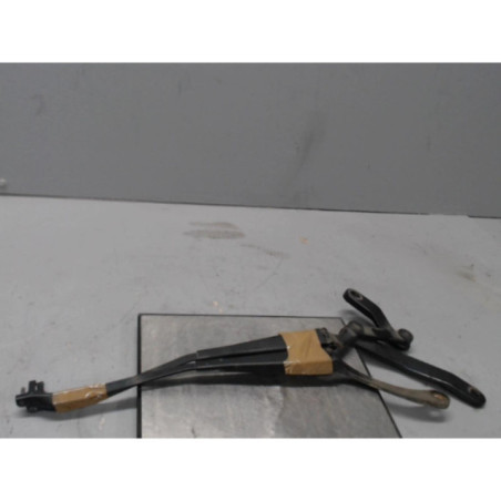 Bras essuie glace avant MERCEDES CLASSE C 204