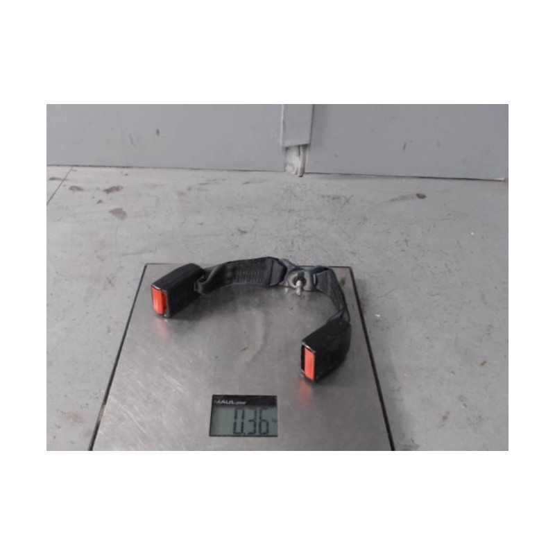 Attache ceinture arriere gauche DACIA DUSTER 1