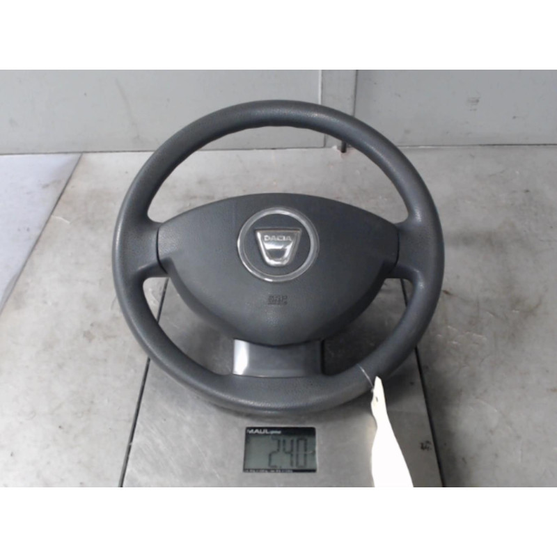 Volant DACIA DUSTER 1