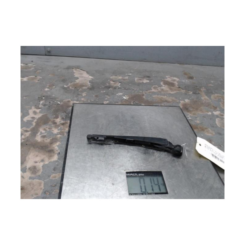 Bras essuie glace arriere MERCEDES CLASSE A 176