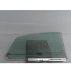 Vitre avant droit OPEL ZAFIRA B