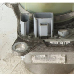 Pompe de direction VOLVO C 30 Photo n°9