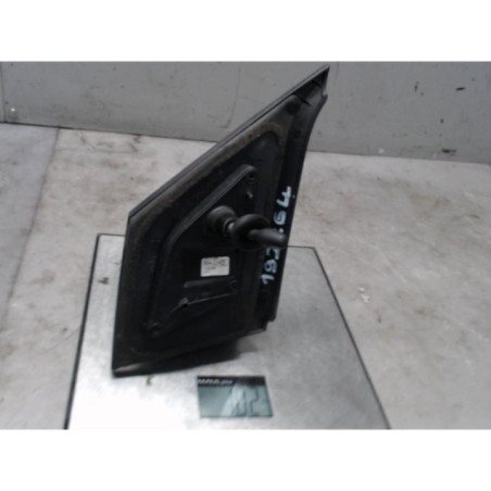 Retroviseur droit TOYOTA AYGO 1