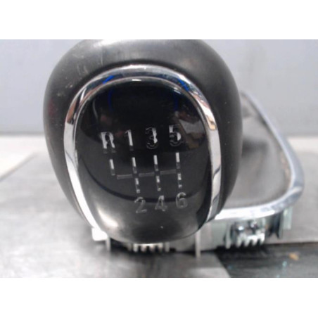 Soufflet de levier de vitesse OPEL ASTRA J Photo n°1