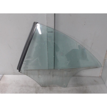 Vitre arriere gauche PEUGEOT 307 Photo n°1