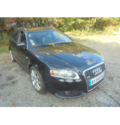 Volant AUDI A4 2 Photo n°4