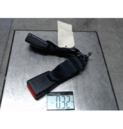 Attache ceinture arriere centrale DACIA SANDERO 2