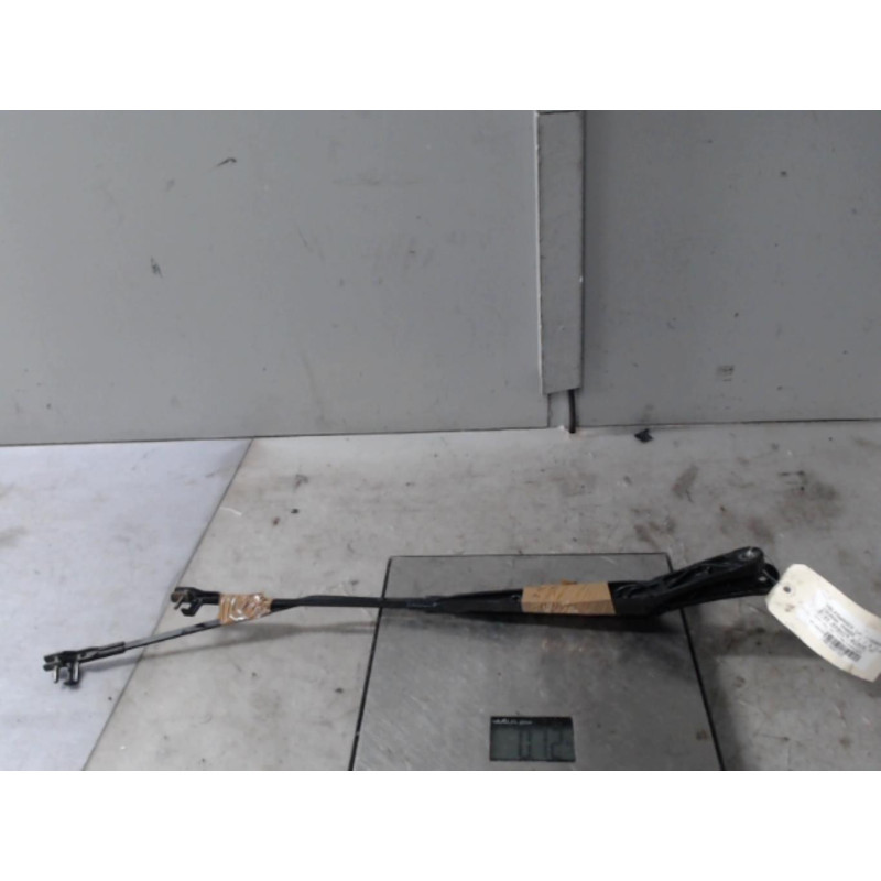 Bras essuie glace avant VOLKSWAGEN TOURAN 1