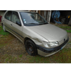 Glace retroviseur gauche PEUGEOT 306 Photo n°4