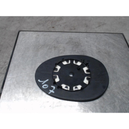 Glace retroviseur droit PEUGEOT 107