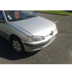 Glace retroviseur droit PEUGEOT 106 Photo n°4